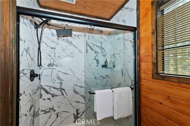 Detail Gallery Image 26 of 45 For 423 Pine View Dr, Big Bear City,  CA 92314 - 3 Beds | 2 Baths