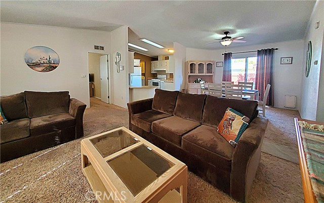 Detail Gallery Image 9 of 48 For 21621 Sandia Rd #65,  Apple Valley,  CA 92308 - 3 Beds | 2 Baths