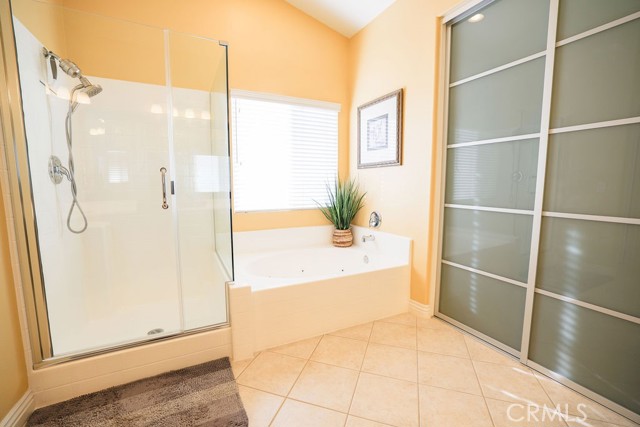 Detail Gallery Image 14 of 31 For 928 Allegre, Corona,  CA 92879 - 4 Beds | 3 Baths