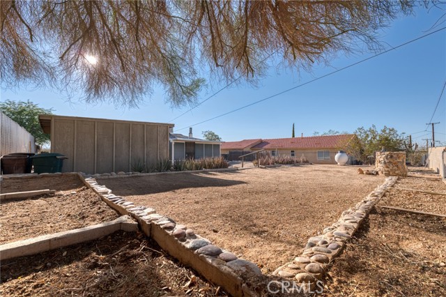 Detail Gallery Image 41 of 43 For 6631 Ivanpah Ave, Twentynine Palms,  CA 92277 - 2 Beds | 1 Baths