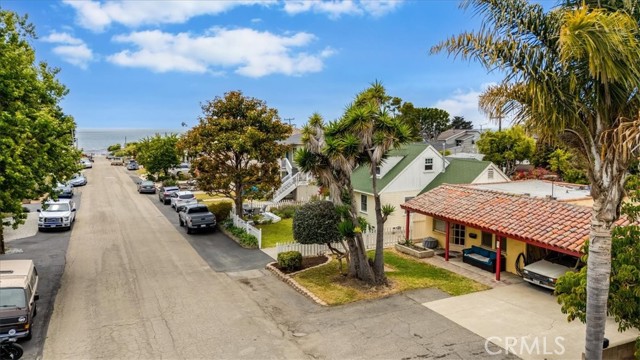 Detail Gallery Image 8 of 20 For 226 Montecito Ave, Pismo Beach,  CA 93449 - – Beds | – Baths