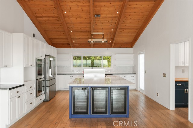 Detail Gallery Image 2 of 40 For 18826 Winnwood, Santa Ana,  CA 92705 - 3 Beds | 2 Baths