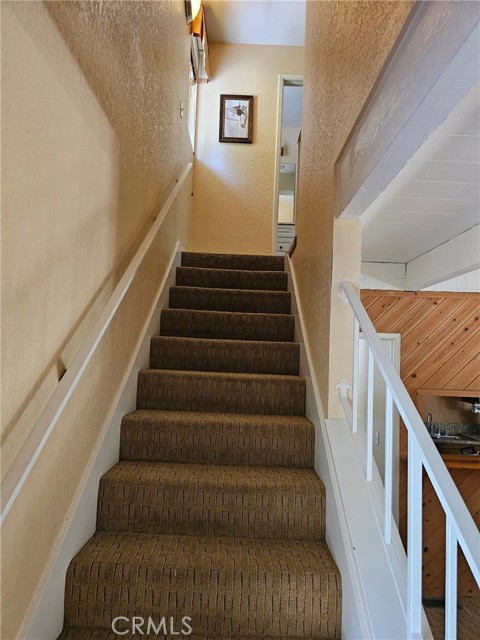 312 Canyon Crest, Lake Arrowhead CA: https://media.crmls.org/medias/9063d0ec-fee7-4561-b9ea-12c37070e596.jpg