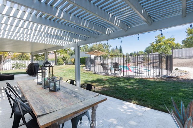 Detail Gallery Image 17 of 30 For 1766 Union Rd, Paso Robles,  CA 93446 - 4 Beds | 2 Baths
