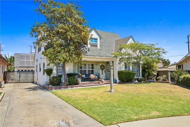 3985 Palm Avenue, Lynwood CA: https://media.crmls.org/medias/9064df0a-a607-46ea-99e5-5f003cde38a1.jpg