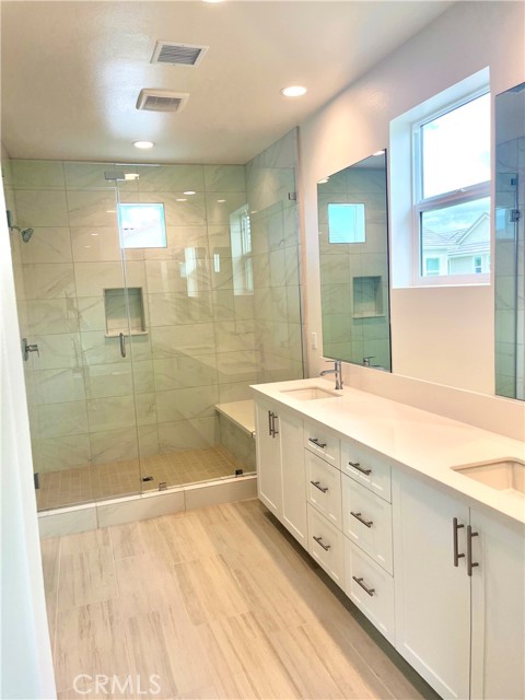 Detail Gallery Image 12 of 17 For 10895 Carlos St, Ventura,  CA 93004 - 3 Beds | 2/1 Baths