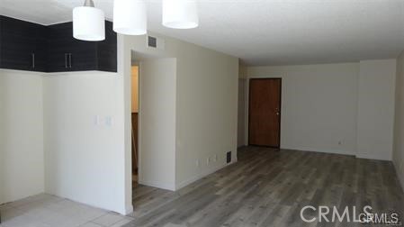 Detail Gallery Image 4 of 9 For 518 Oak St #7,  Glendale,  CA 91204 - 2 Beds | 1 Baths