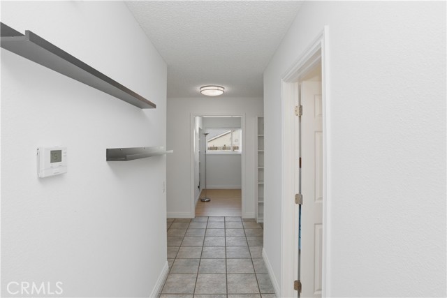 Detail Gallery Image 15 of 43 For 2097 Santa Barbara, Corona,  CA 92882 - 4 Beds | 2 Baths