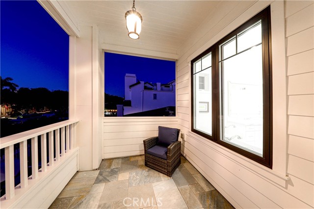 Detail Gallery Image 22 of 44 For 512 Jasmine Ave, Corona Del Mar,  CA 92625 - 3 Beds | 3/1 Baths