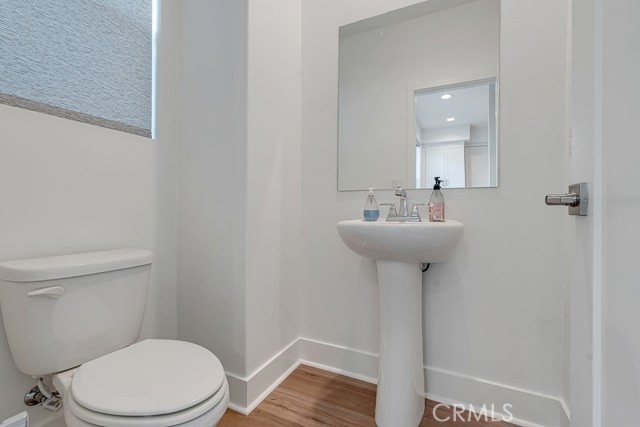 Detail Gallery Image 17 of 27 For 629 S Mosaic, Anaheim,  CA 92805 - 2 Beds | 2/1 Baths