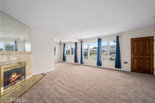 Detail Gallery Image 5 of 27 For 1435 W Wedgewood Dr, Anaheim,  CA 92801 - 3 Beds | 2 Baths