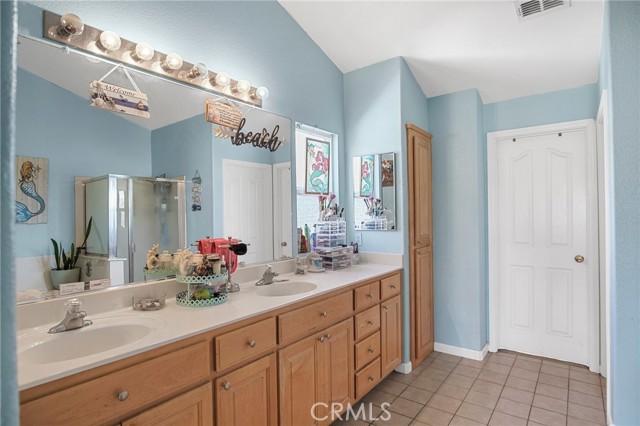 Detail Gallery Image 19 of 24 For 2093 Glory Ct, Atwater,  CA 95301 - 4 Beds | 2/1 Baths