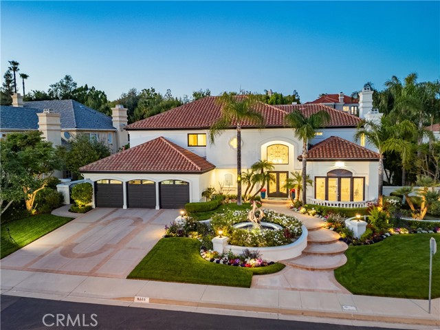 5366 Collingwood Circle, Calabasas CA: https://media.crmls.org/medias/906a3cdb-7e35-4c17-b8d7-a423de125b62.jpg