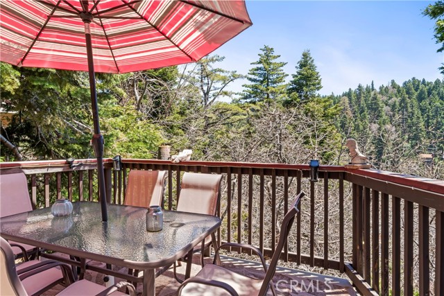 Detail Gallery Image 26 of 33 For 809 E Victoria Ct, Lake Arrowhead,  CA 92352 - 2 Beds | 1/1 Baths