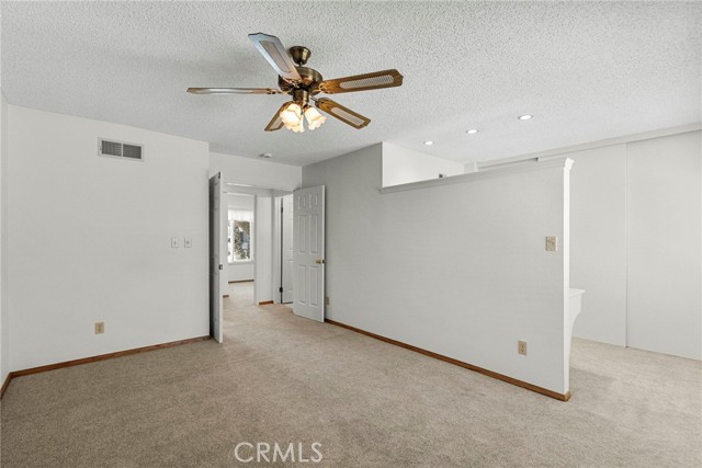 25530 Meadow Mont Street, Valencia CA: https://media.crmls.org/medias/906e2fc6-8769-4c09-b756-37c922dd1034.jpg
