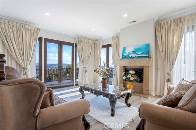 Detail Gallery Image 12 of 72 For 16 Cresta Del Sol, San Clemente,  CA 92673 - 4 Beds | 4/2 Baths