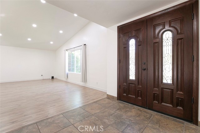 Detail Gallery Image 11 of 67 For 12457 Bradford Pl, Granada Hills,  CA 91344 - 4 Beds | 3 Baths