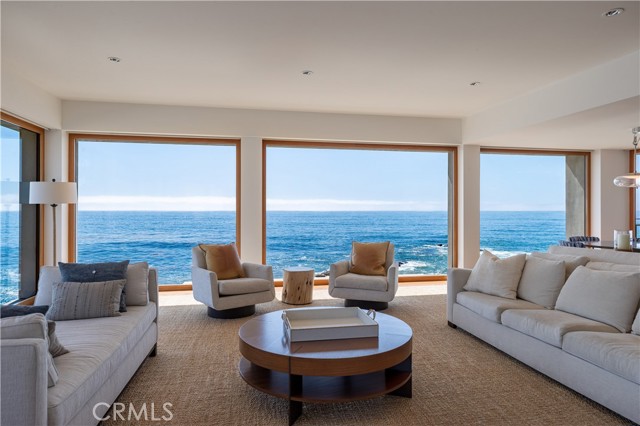1901 Ocean Way, Laguna Beach CA: https://media.crmls.org/medias/906f0e51-8392-4fb4-8cef-f4e26c17563e.jpg