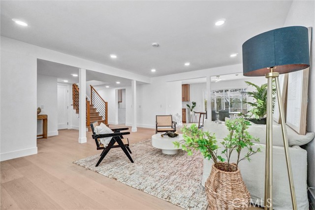 Image 5 of 47 For 9171 Regatta Drive