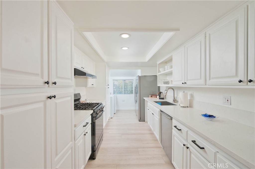 5348 Allott AvenueSherman Oaks img 9