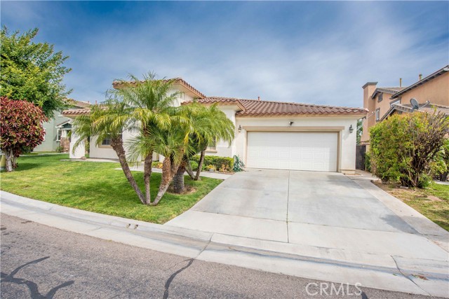 Detail Gallery Image 2 of 46 For 4285 Gardendale Ct, Riverside,  CA 92505 - 4 Beds | 2/1 Baths