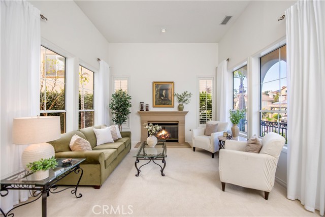 Detail Gallery Image 3 of 50 For 30 Sunswept Mesa, Aliso Viejo,  CA 92656 - 5 Beds | 3 Baths