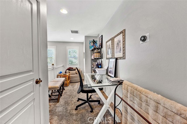 98 Hinterland Way, Ladera Ranch CA: https://media.crmls.org/medias/9071c620-d306-4608-ac0a-70ba90f29733.jpg