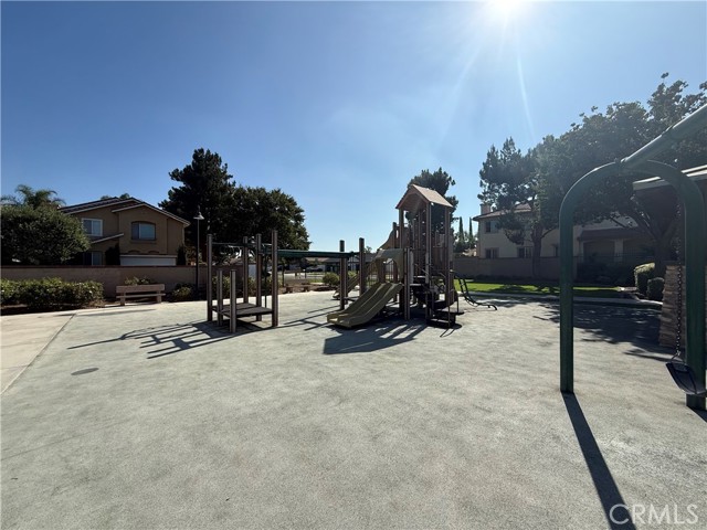11376 Riverpass Court, Riverside CA: https://media.crmls.org/medias/9071fff5-9f44-481a-a00e-3865ba2d8c5e.jpg