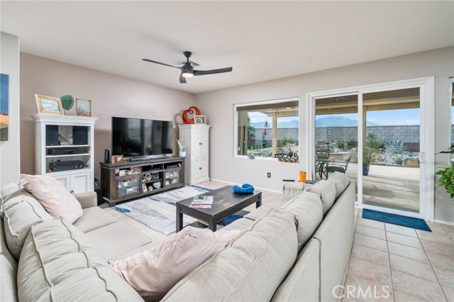 Detail Gallery Image 11 of 55 For 37701 Medjool Ave, Palm Desert,  CA 92211 - 3 Beds | 2 Baths