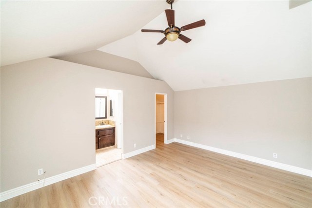 32 Santa Clara Street, Aliso Viejo CA: https://media.crmls.org/medias/9073c280-b7e5-4abd-8099-8ba821771f7d.jpg