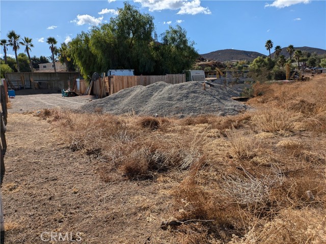 Detail Gallery Image 12 of 24 For 33633 Gloria Rd, Menifee,  CA 92584 - 3 Beds | 2 Baths