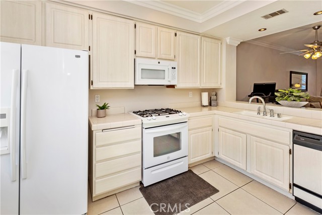 90755f5d Df3a 4193 97a0 F3d943527098