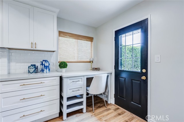 2270 W 231st Street, Torrance CA: https://media.crmls.org/medias/9075838b-3470-4827-b257-1a15df9029a0.jpg