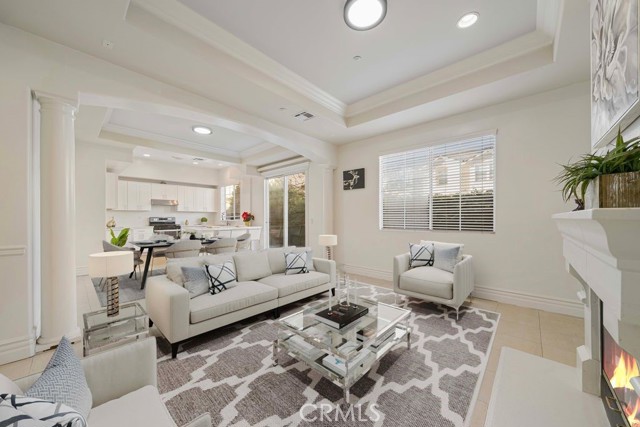 Detail Gallery Image 5 of 33 For 527 S 5th Ave #B,  Arcadia,  CA 91006 - 3 Beds | 3 Baths