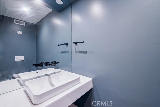 Detail Gallery Image 59 of 71 For 4354 Keystone Ave, Culver City,  CA 90232 - 5 Beds | 4/1 Baths