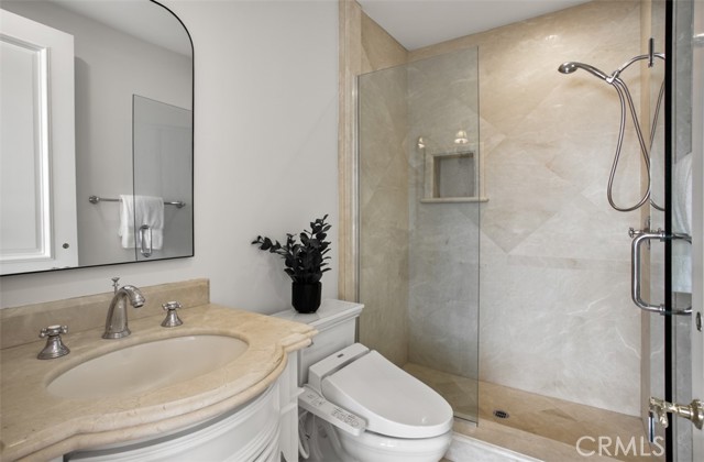 50 Pelican Crest, Newport Coast CA: https://media.crmls.org/medias/90780e7a-f0f3-49e7-b438-fe886c1fcb07.jpg