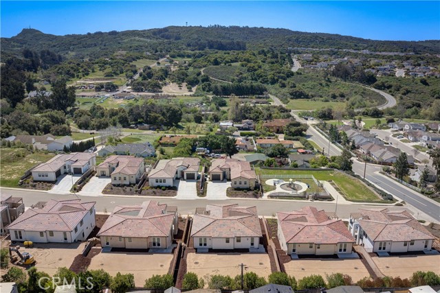 Detail Gallery Image 37 of 37 For 1607 Tuscan Way, Santa Maria,  CA 93455 - 4 Beds | 3/1 Baths