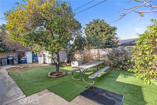 Detail Gallery Image 11 of 11 For 2709 W Saint Gertrude Pl, Santa Ana,  CA 92704 - 3 Beds | 1 Baths