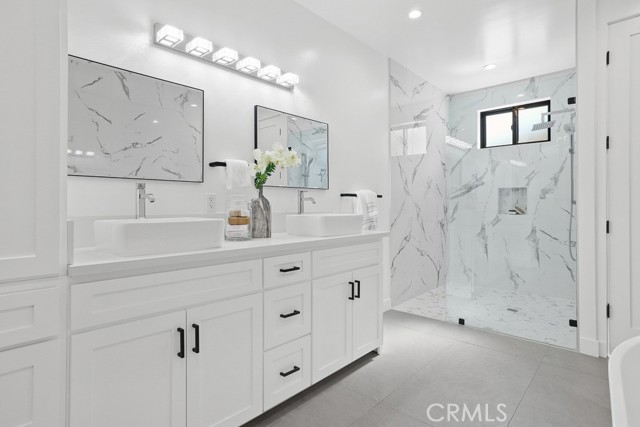 Detail Gallery Image 30 of 50 For 11221 Davenport Rd, Rossmoor,  CA 90720 - 5 Beds | 6 Baths