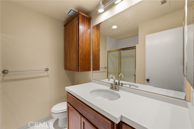 Detail Gallery Image 14 of 30 For 11831 Courtleigh Dr #203,  Los Angeles,  CA 90066 - 2 Beds | 2 Baths