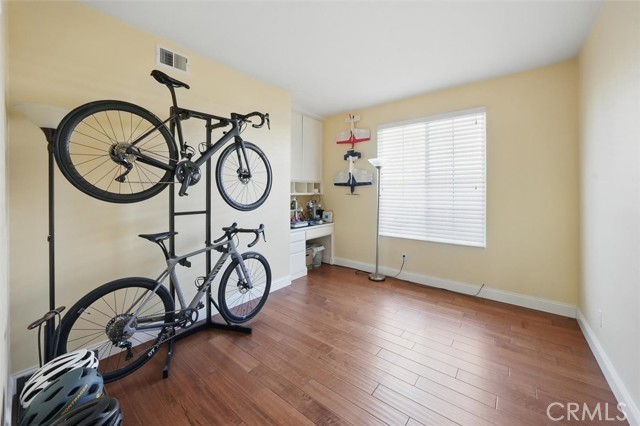23405 Winslow Place, Valencia CA: https://media.crmls.org/medias/907baf9e-e67a-4d1a-89f6-862f98554aa7.jpg