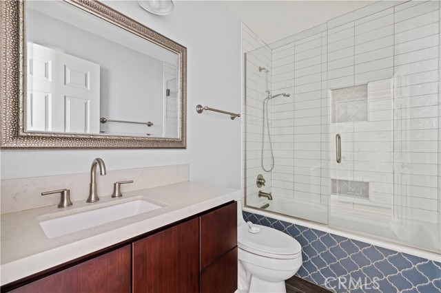 25815 Dickens Court, Stevenson Ranch CA: https://media.crmls.org/medias/907bced1-7dec-43f9-8426-08c57c4e7298.jpg