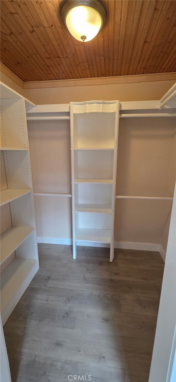 Detail Gallery Image 8 of 14 For 23300 Welby, West Hills,  CA 91307 - 3 Beds | 2 Baths