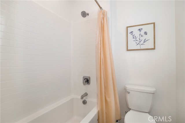 Detail Gallery Image 20 of 35 For 27512 Golden Currant Pl, Valencia,  CA 91381 - 4 Beds | 4 Baths
