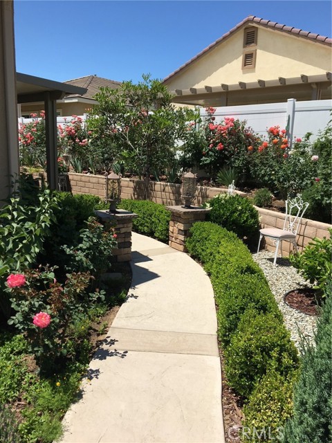 Image 22 of 26 For 26584 Opalescent Drive