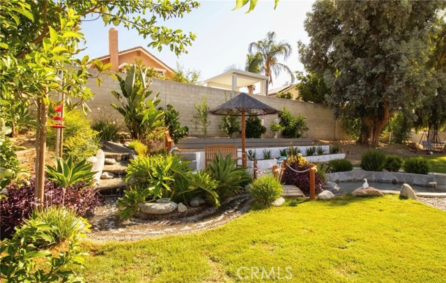 15303 Lakebreeze Lane, Lake Elsinore CA: https://media.crmls.org/medias/90801b52-d47b-431c-9fa3-dbe7ff820367.jpg