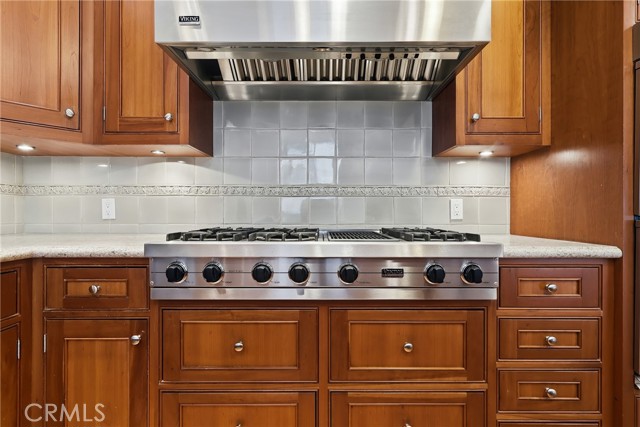 Detail Gallery Image 3 of 24 For 500 3rd, Manhattan Beach,  CA 90266 - 4 Beds | 5/2 Baths