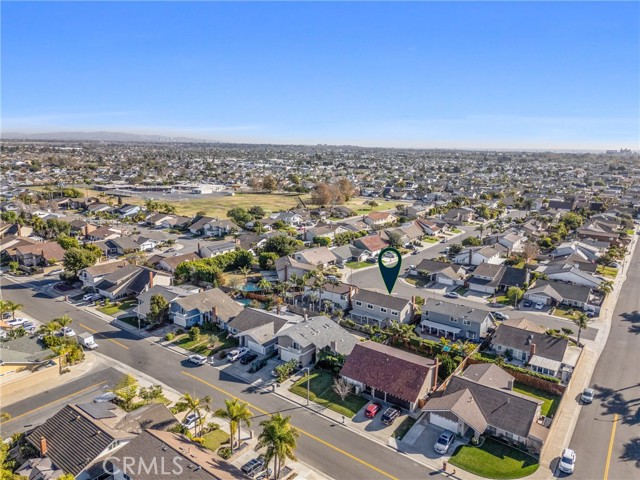 Detail Gallery Image 56 of 71 For 8561 Pierre Dr, Huntington Beach,  CA 92646 - 5 Beds | 3 Baths