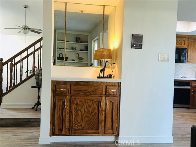 Detail Gallery Image 10 of 46 For 601 Las Arenas Ct, Bakersfield,  CA 93314 - 3 Beds | 2/1 Baths