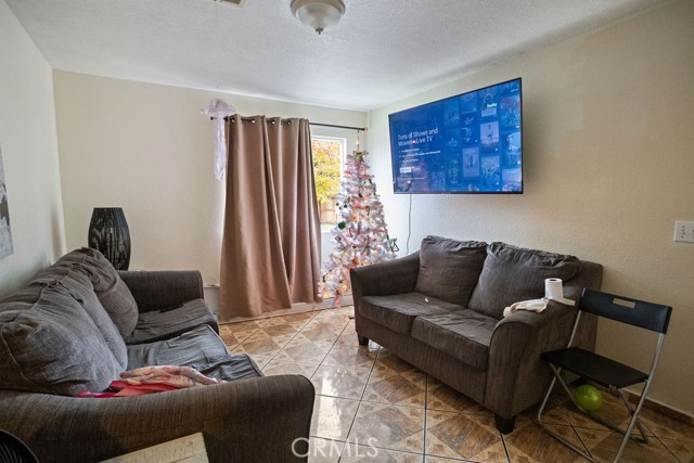 Detail Gallery Image 6 of 41 For 562 Fortuna, Atwater,  CA 95301 - – Beds | – Baths